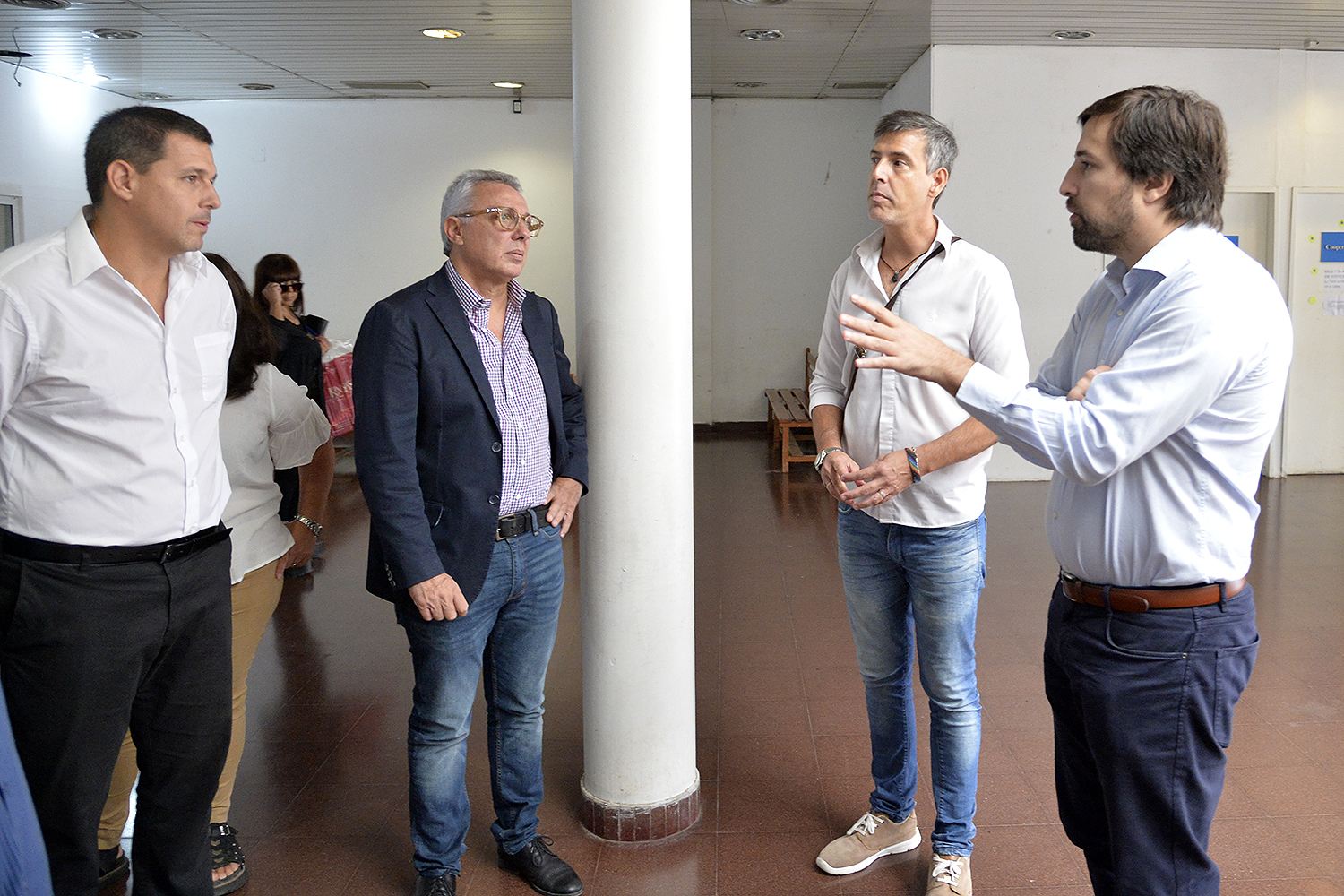 Julio Zamora y Nicolás Kreplak recorrieron el Hospital Provincial de Pacheco junto a sus nuevas autoridades
