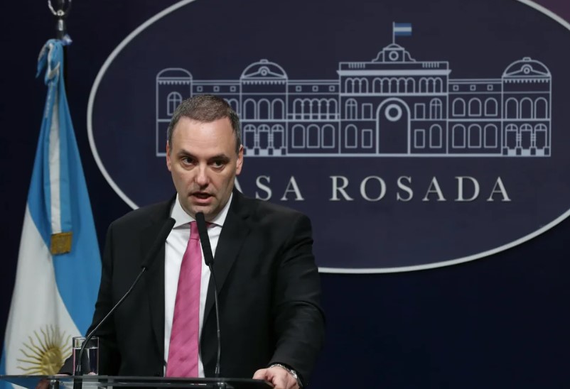 Adorni, sobre Espert: “Es probable que haya cosas que tenga que seguir explicando