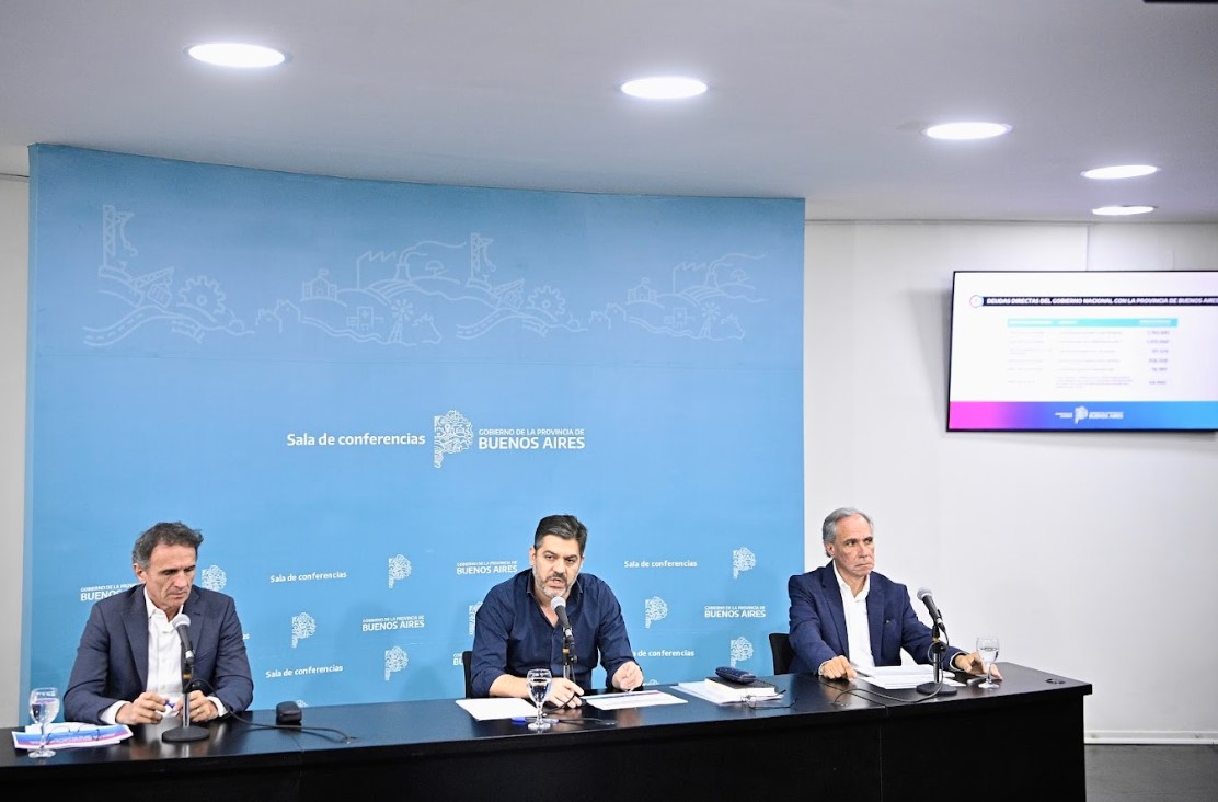 Kicillof quiere que el gobierno de Milei lo autorice a tomar deuda