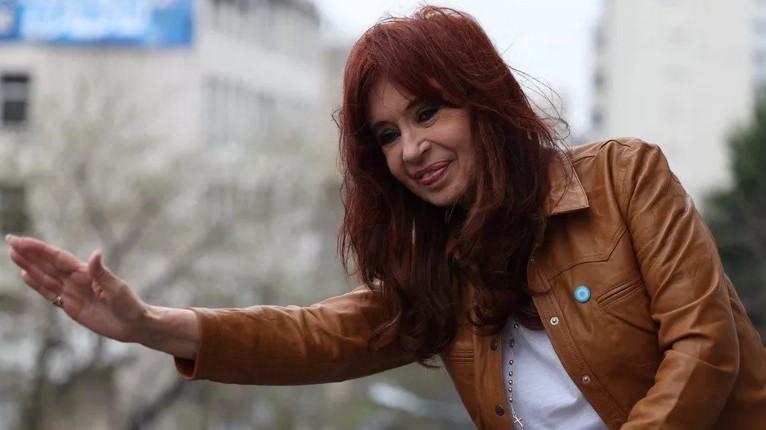 Fuerte ataque de CFK a Milei por la economía y la acusación de narcotráfico