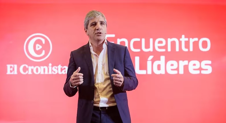 Luis Caputo celebró la primera minoría en Diputados: 