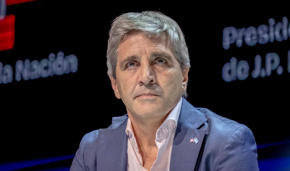 Luis Caputo le advirtió a Kicillof que no le autorizará el endeudamiento