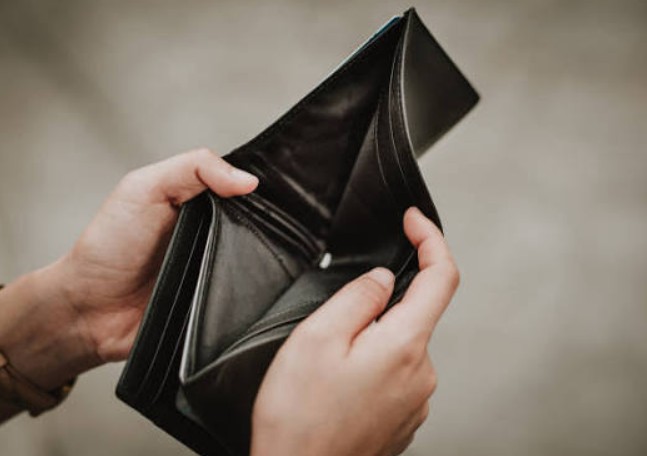 Crisis económica: el 75% de los argentinos tuvo que recortar gastos para llegar a fin de mes
