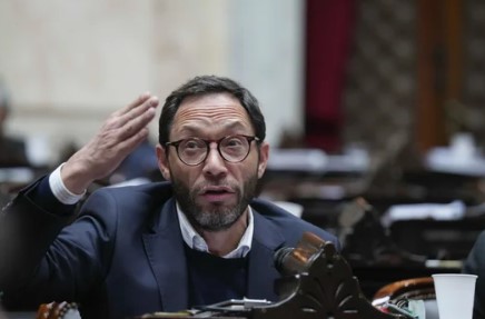 Ferraro denuncia que el DNU que modifica la Ley de Inteligencia es inconstitucional