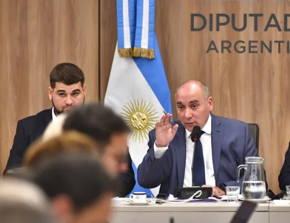 Diputados impugnan la audiencia pública por la Ley de Glaciares y denuncian irregularidades