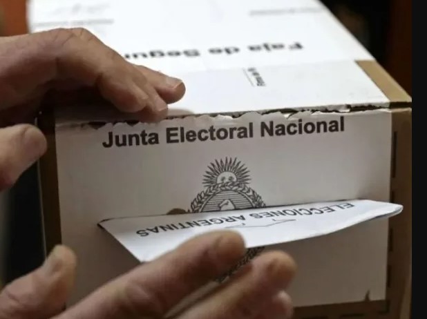 El Gobierno incluyó ficha limpia en la reforma electoral que enviará el Gobierno al Congreso