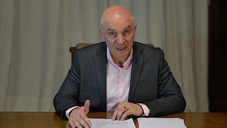 Espert más complicado por una investigación que afirma que la minera es de Machado