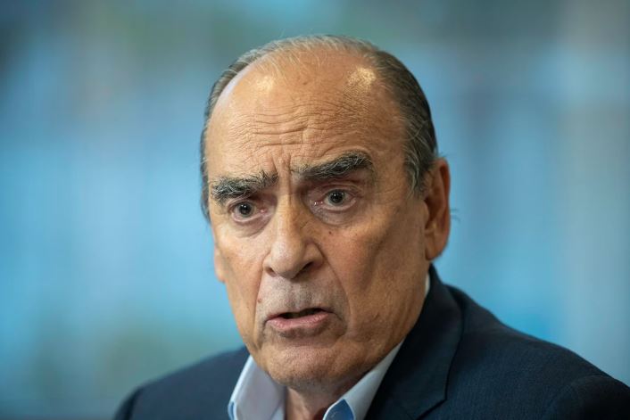 Francos dijo que las denuncias de corrupción son una 