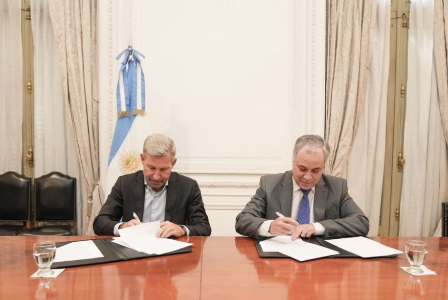 Entre Ríos firmó un acuerdo histórico con la Nación: ANSES transferirá 120.000 millones para compensar parte del déficit previsional