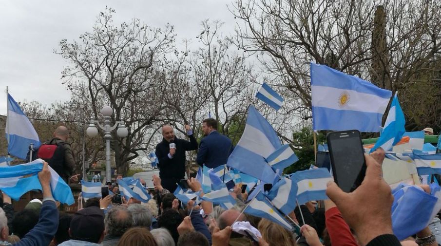 Hernán Lombardi y el pogo
