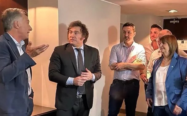 Encuesta 2027: una candidatura de Macri restaría votos a Milei y complicaría su reelección