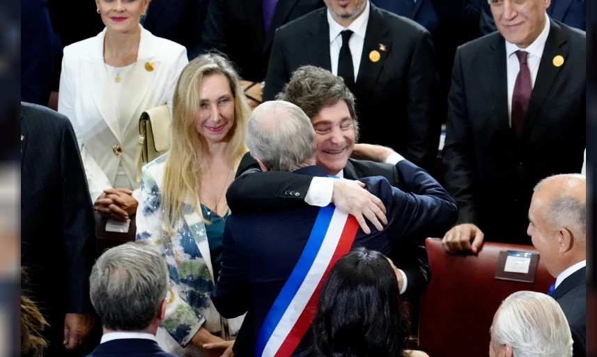 Milei participó de la asunción de José Antonio Kast en Chile