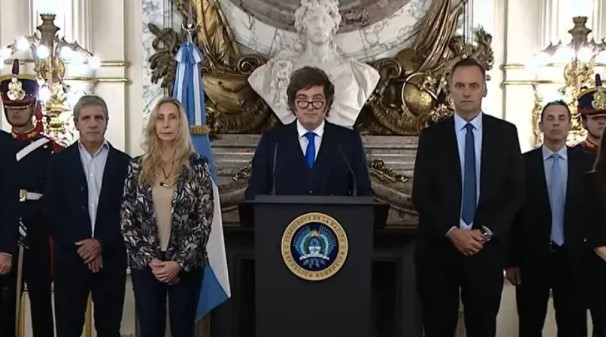 La confianza en el Gobierno se ubicó en el nivel más bajo desde el inicio de la gestión