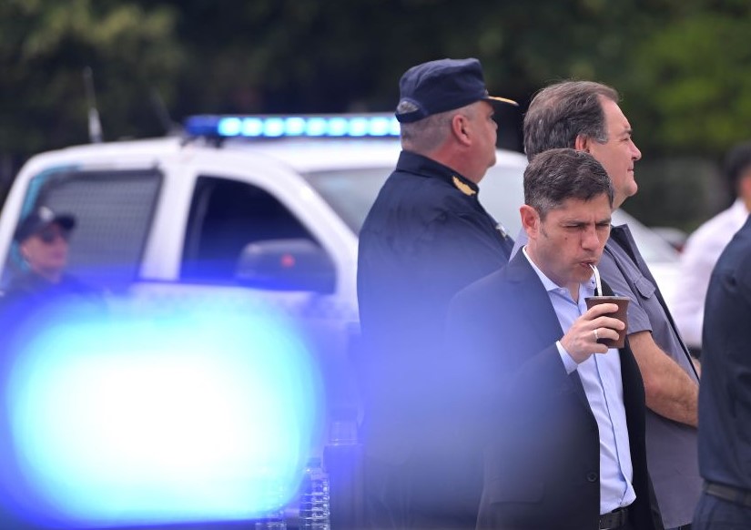 Kicillof saca la billetera y pone más de $23 mil millones para seguridad