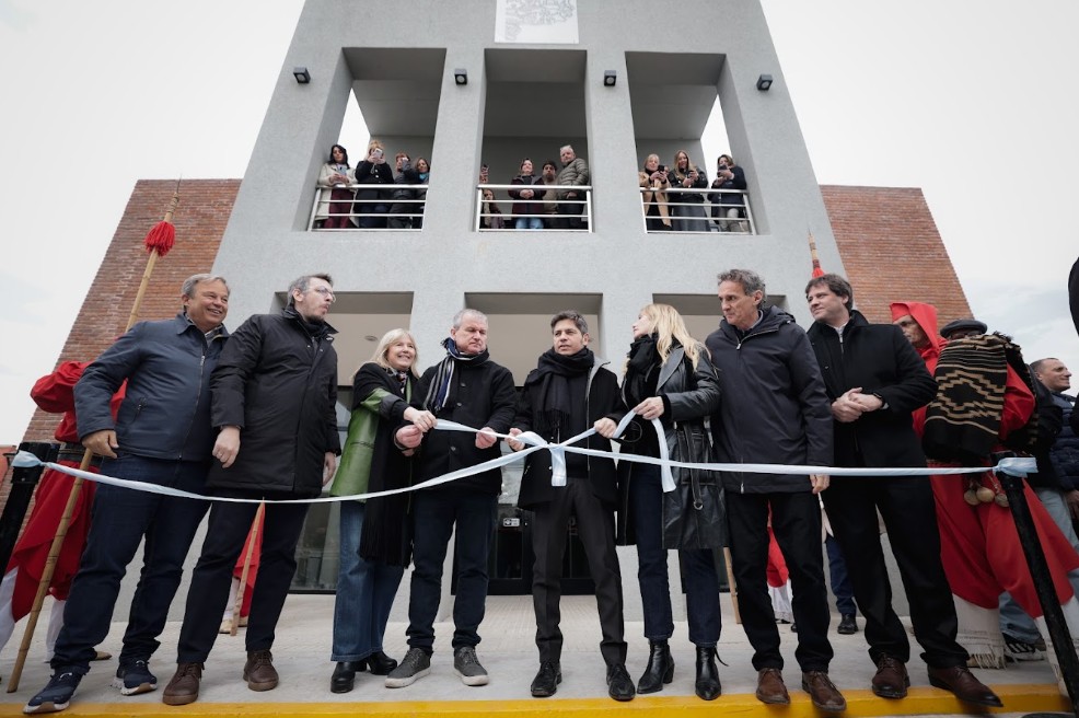 Kicillof inauguró la Casa de la Provincia en Monte