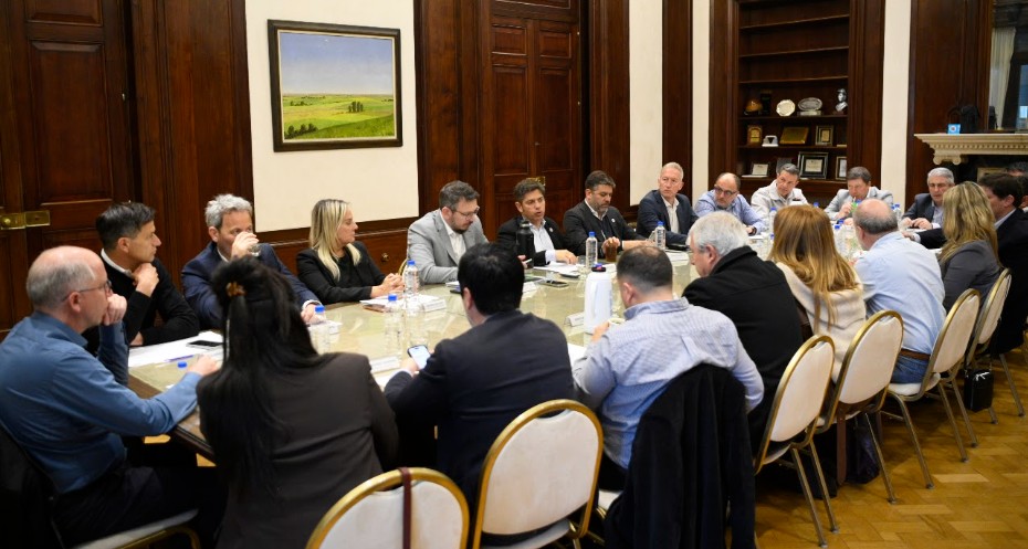 Intendentes bonaerenses buscan financiamiento en el Bapro para sostener obras en distritos