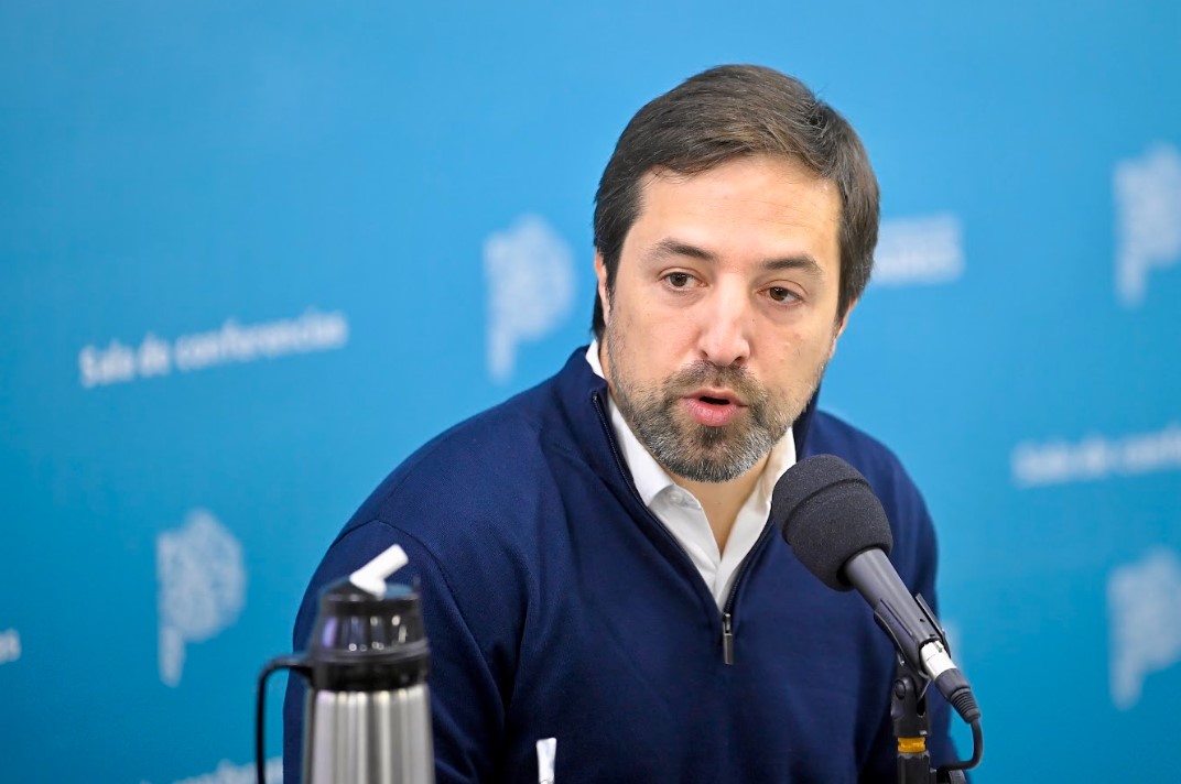 El gobierno bonaerense advirtió la importancia de la vacunación en quienes viajen al Mundial de Fútbol