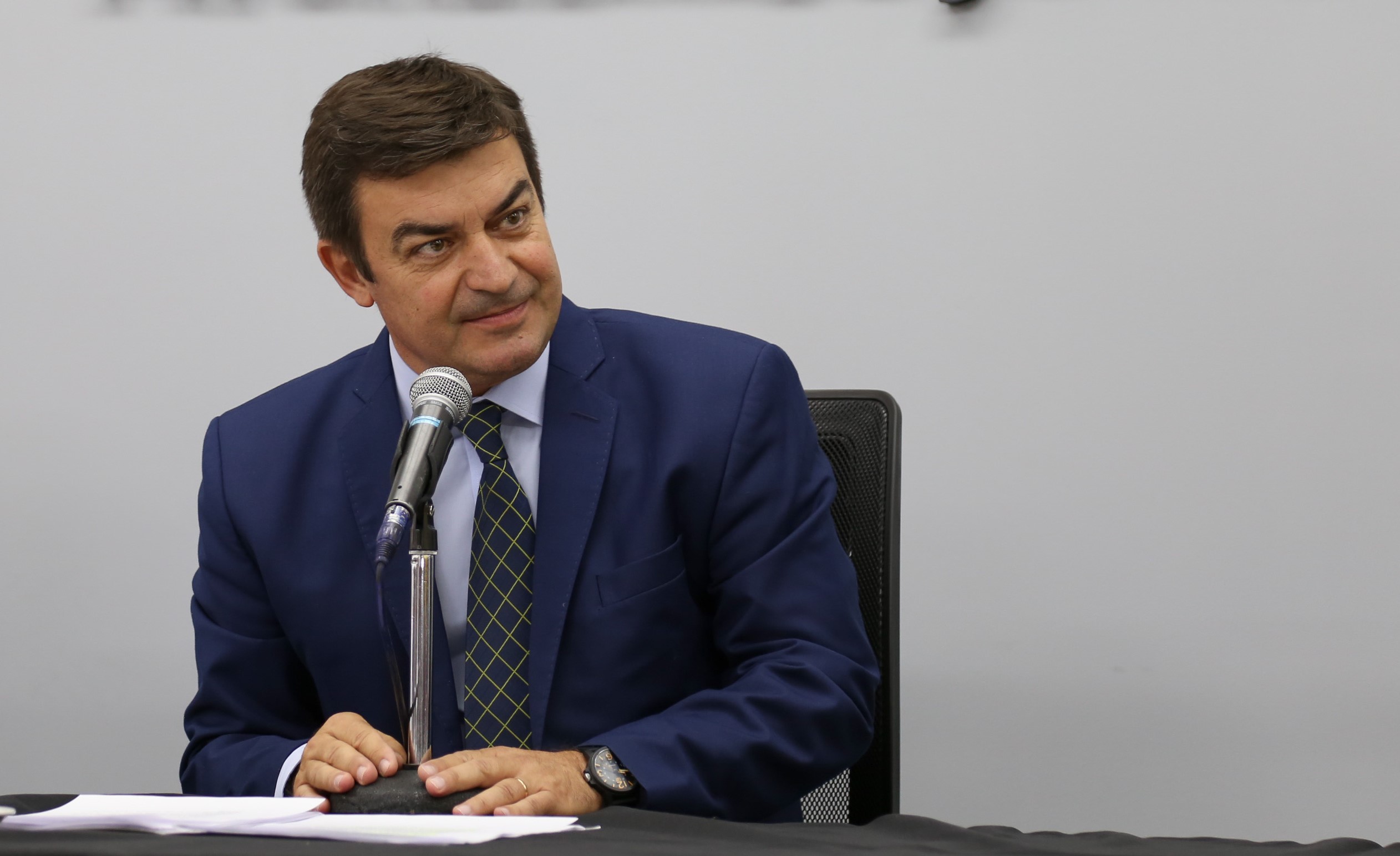 El mendocino De Marchi cruzó a Ritondo por la discusión de las autoridades del bloque PRO