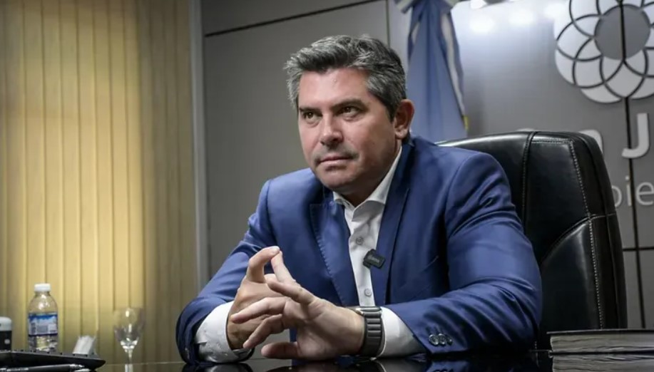 Orrego envió a la Legislatura el proyecto para modificar el sistema electoral y eliminar el SIPAD