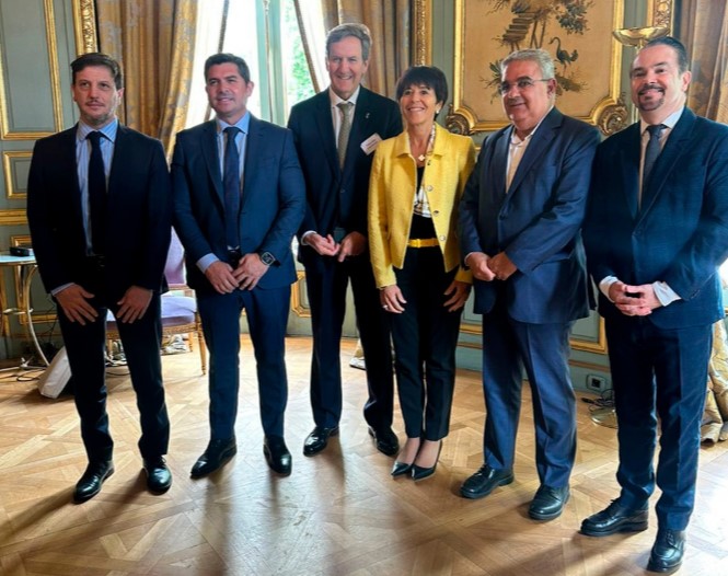 Francia y Banco Europeo ofrecen financiamiento clave para San Juan