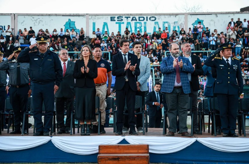 Sadir tomó juramento a 532 nuevos egresados del Instituto Universitario Provincial de Seguridad