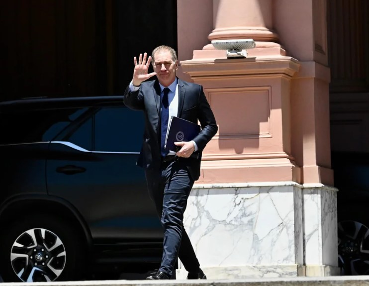 Santilli visita Corrientes y se prepara para recibir a Jorge Macri y al peronista Ziliotto