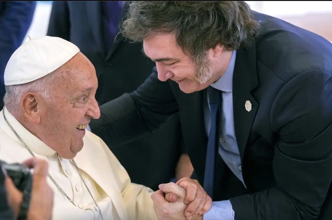 Milei despidió al Papa y agradeció