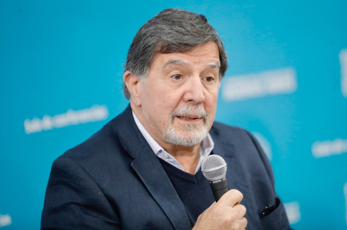 Sileoni cuestionó a Javier Milei por su desinterés absoluto en educación y salud: “ jamás fue a una escuela pública