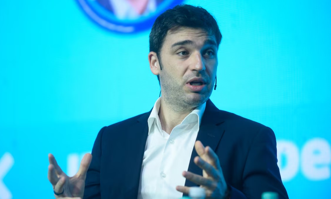 “Hay dirigentes que por ser parientes de Mauricio Macri o por haber cebado mate hablan en nombre de un partido y no representan a nadie”, aseguró Nacho Torres