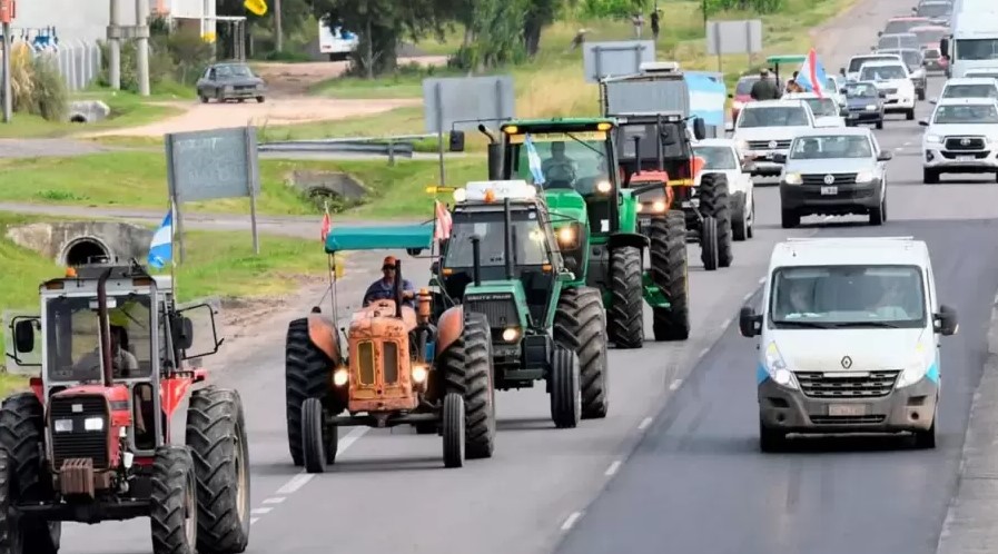 El campo organiza un tractorazo contra Milei