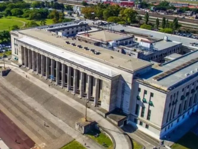 Cinco carreras de la UBA se posicionan entre las 50 mejores del mundo