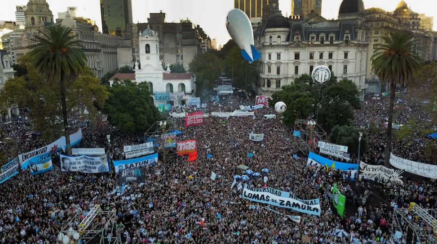 Desde la UBA adelantaron que mañana esperan una Marcha Federal Universitaria “pacífica y multitudinaria”