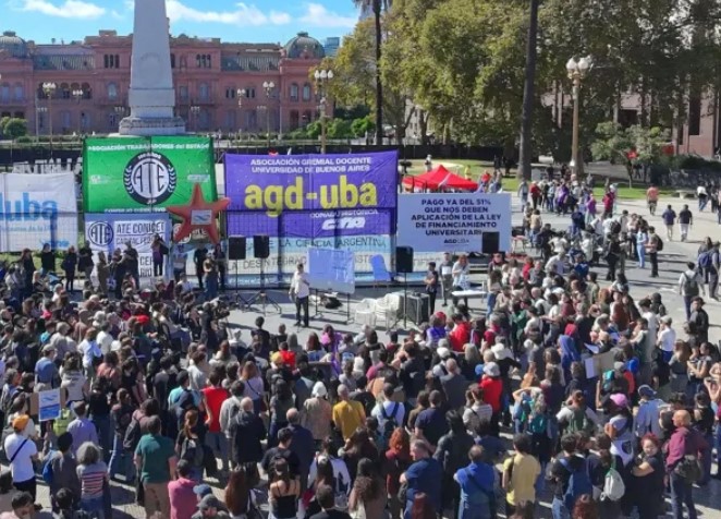 Paro total en las universidades: docentes y no docentes denuncian “asfixia” y apuntan contra el Gobierno