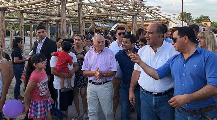 La Feria de Simoca vuelve a tomar forma tras el doloroso incendio